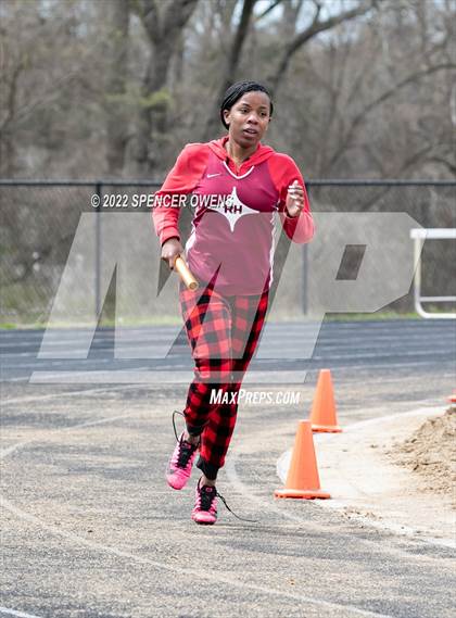 Thumbnail 1 in Trojan Relays photogallery.