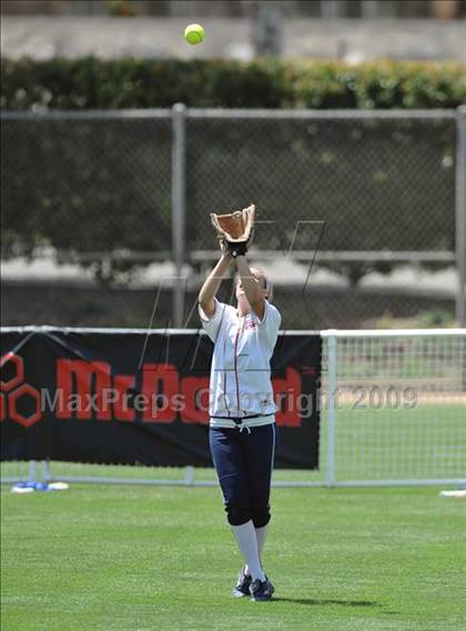 Thumbnail 2 in Rosamond vs. Hesperia Christian (CIF SS D7 Final) photogallery.