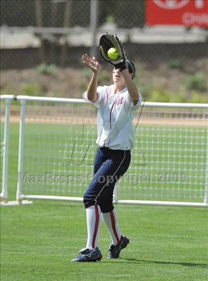 Thumbnail 3 in Rosamond vs. Hesperia Christian (CIF SS D7 Final) photogallery.