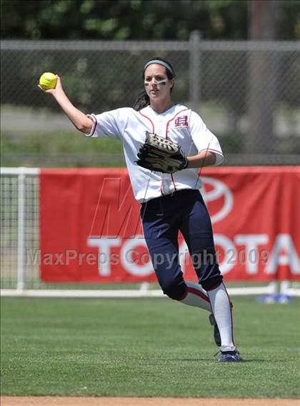 Thumbnail 1 in Rosamond vs. Hesperia Christian (CIF SS D7 Final) photogallery.