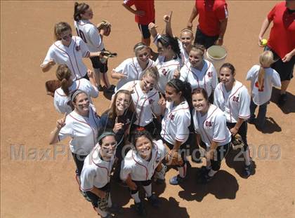 Thumbnail 2 in Rosamond vs. Hesperia Christian (CIF SS D7 Final) photogallery.