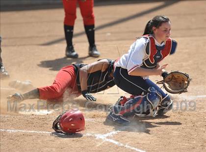 Thumbnail 3 in Rosamond vs. Hesperia Christian (CIF SS D7 Final) photogallery.
