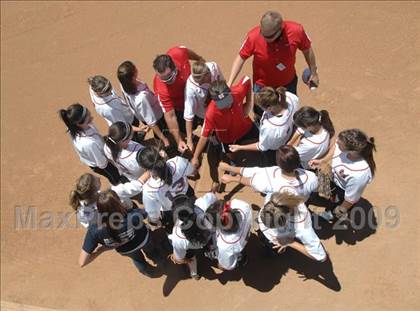 Thumbnail 3 in Rosamond vs. Hesperia Christian (CIF SS D7 Final) photogallery.