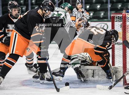 Thumbnail 3 in Lake Orion vs. Rockford photogallery.