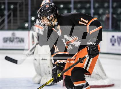 Thumbnail 2 in Lake Orion vs. Rockford photogallery.