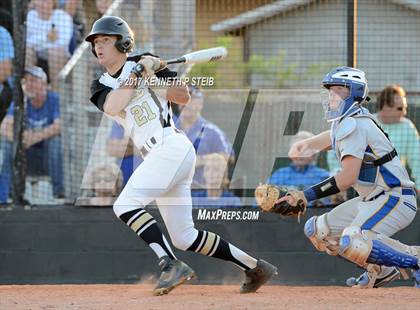 Thumbnail 3 in Berwick vs. Buckeye (LHSAA 3A Quarterfinal Playoff) photogallery.