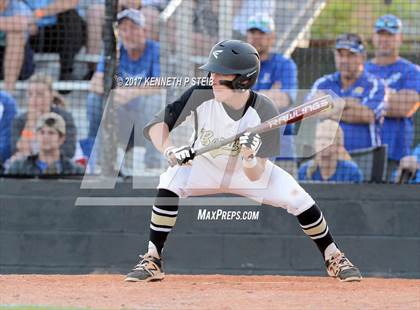 Thumbnail 1 in Berwick vs. Buckeye (LHSAA 3A Quarterfinal Playoff) photogallery.