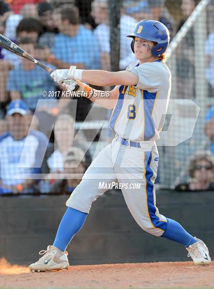 Thumbnail 1 in Berwick vs. Buckeye (LHSAA 3A Quarterfinal Playoff) photogallery.