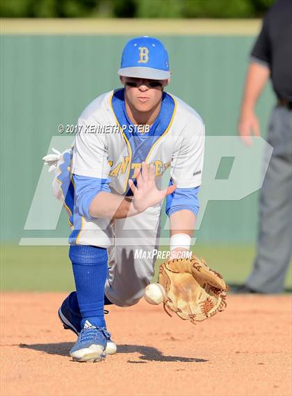 Thumbnail 1 in Berwick vs. Buckeye (LHSAA 3A Quarterfinal Playoff) photogallery.