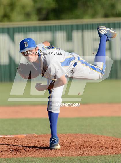 Thumbnail 1 in Berwick vs. Buckeye (LHSAA 3A Quarterfinal Playoff) photogallery.