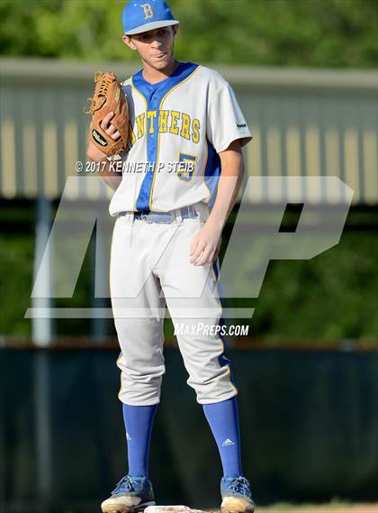 Thumbnail 1 in Berwick vs. Buckeye (LHSAA 3A Quarterfinal Playoff) photogallery.