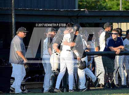 Thumbnail 1 in Berwick vs. Buckeye (LHSAA 3A Quarterfinal Playoff) photogallery.