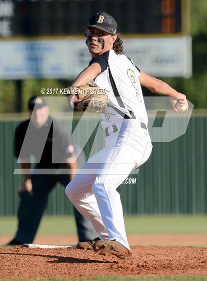 Thumbnail 3 in Berwick vs. Buckeye (LHSAA 3A Quarterfinal Playoff) photogallery.