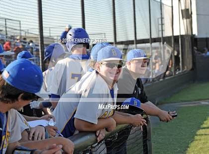 Thumbnail 1 in Berwick vs. Buckeye (LHSAA 3A Quarterfinal Playoff) photogallery.