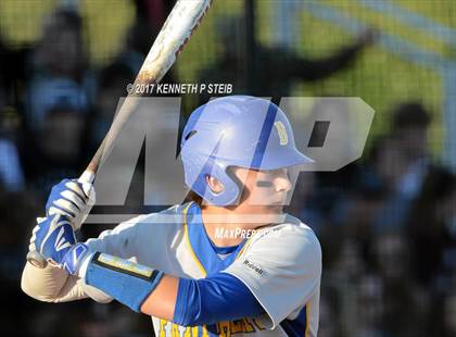 Thumbnail 1 in Berwick vs. Buckeye (LHSAA 3A Quarterfinal Playoff) photogallery.