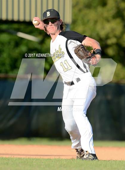 Thumbnail 2 in Berwick vs. Buckeye (LHSAA 3A Quarterfinal Playoff) photogallery.