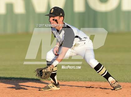 Thumbnail 2 in Berwick vs. Buckeye (LHSAA 3A Quarterfinal Playoff) photogallery.