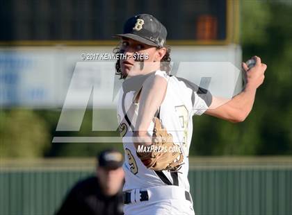 Thumbnail 3 in Berwick vs. Buckeye (LHSAA 3A Quarterfinal Playoff) photogallery.