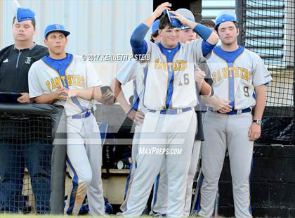 Thumbnail 2 in Berwick vs. Buckeye (LHSAA 3A Quarterfinal Playoff) photogallery.