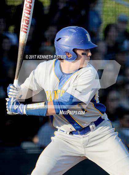 Thumbnail 2 in Berwick vs. Buckeye (LHSAA 3A Quarterfinal Playoff) photogallery.