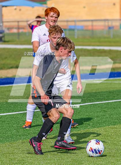 Thumbnail 2 in Danville vs Whiteland photogallery.