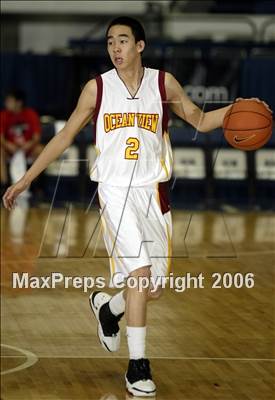 Thumbnail 2 in Servite vs. Ocean View (Nike Extravaganza) photogallery.