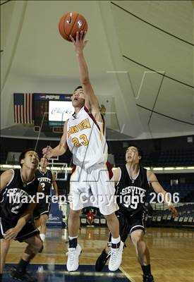 Thumbnail 1 in Servite vs. Ocean View (Nike Extravaganza) photogallery.