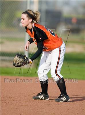 Thumbnail 3 in Merced vs. Oakdale (Ceres Tournament) photogallery.