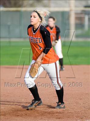 Thumbnail 3 in Merced vs. Oakdale (Ceres Tournament) photogallery.