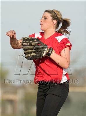 Thumbnail 2 in Merced vs. Oakdale (Ceres Tournament) photogallery.