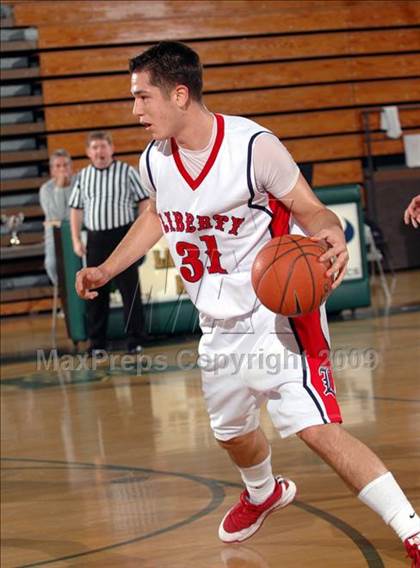 Thumbnail 1 in Folsom vs. Liberty (MaxPreps Holiday Classic) photogallery.