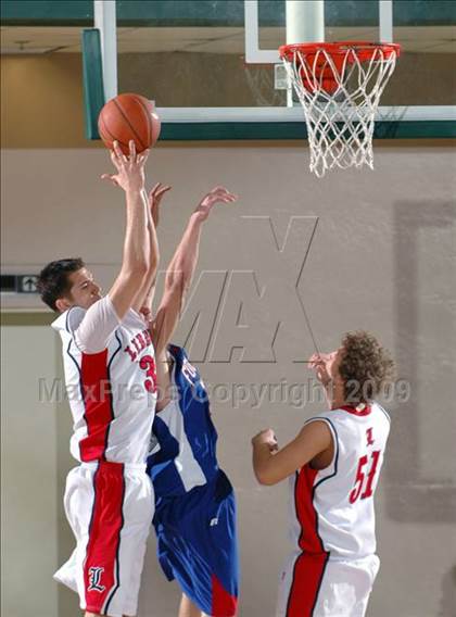 Thumbnail 3 in Folsom vs. Liberty (MaxPreps Holiday Classic) photogallery.