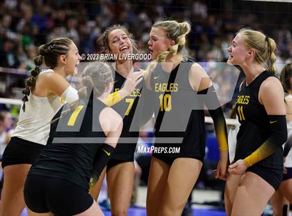 Thumbnail 2 in Thompson Valley vs. Palmer Ridge (CHSAA 4A Final) photogallery.