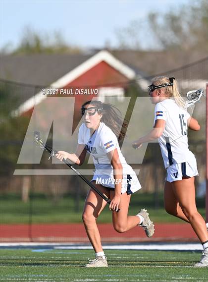 Thumbnail 2 in Regis Jesuit @ Valor Christian photogallery.