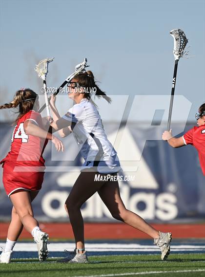 Thumbnail 3 in Regis Jesuit @ Valor Christian photogallery.