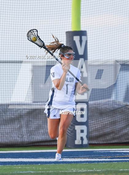 Thumbnail 3 in Regis Jesuit @ Valor Christian photogallery.