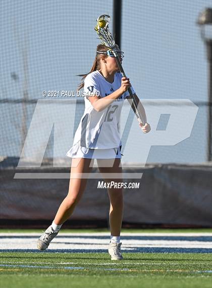 Thumbnail 3 in Regis Jesuit @ Valor Christian photogallery.