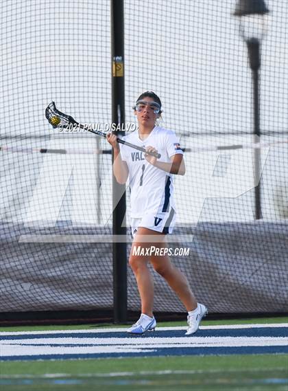 Thumbnail 2 in Regis Jesuit @ Valor Christian photogallery.