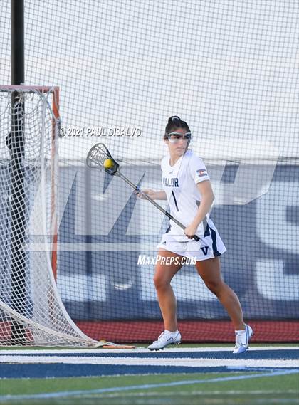 Thumbnail 1 in Regis Jesuit @ Valor Christian photogallery.