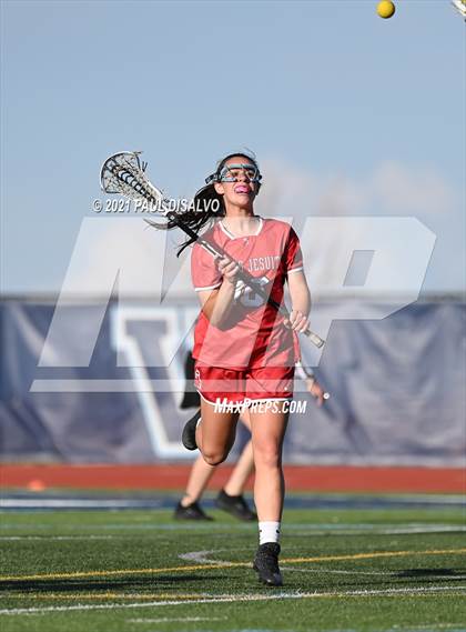 Thumbnail 2 in Regis Jesuit @ Valor Christian photogallery.