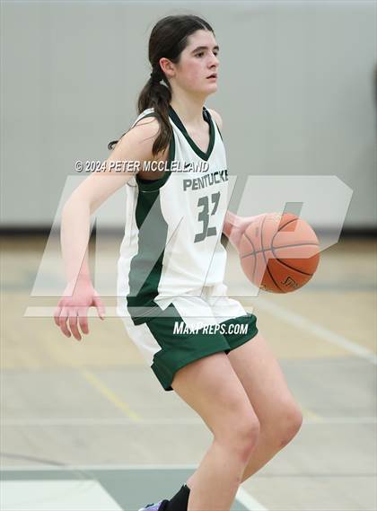 Thumbnail 1 in Hamilton-Wenham Regional @ Pentucket Regional photogallery.