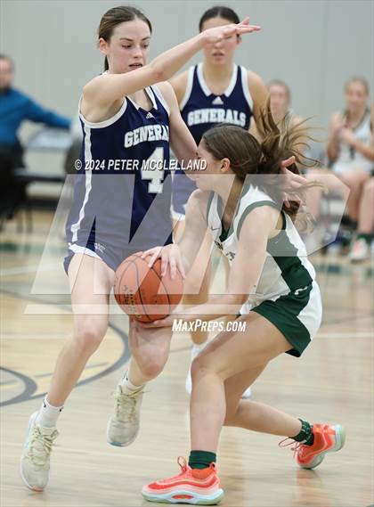Thumbnail 2 in Hamilton-Wenham Regional @ Pentucket Regional photogallery.