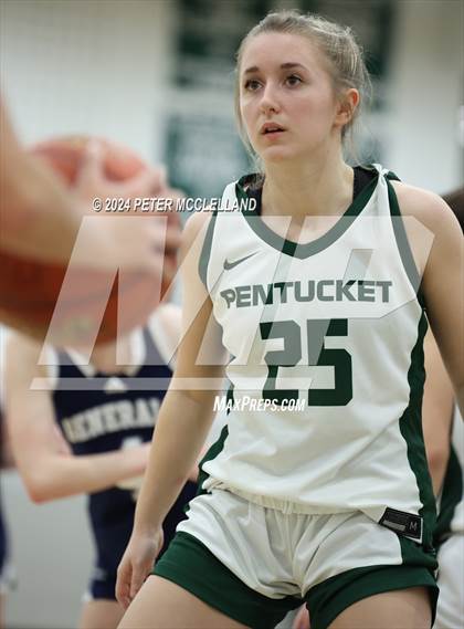 Thumbnail 3 in Hamilton-Wenham Regional @ Pentucket Regional photogallery.