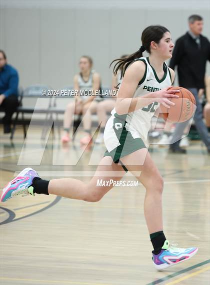 Thumbnail 3 in Hamilton-Wenham Regional @ Pentucket Regional photogallery.