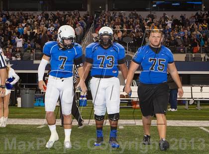 Thumbnail 1 in Hebron vs. Cedar Hill (UIL 5A D2 Area Playoff) photogallery.