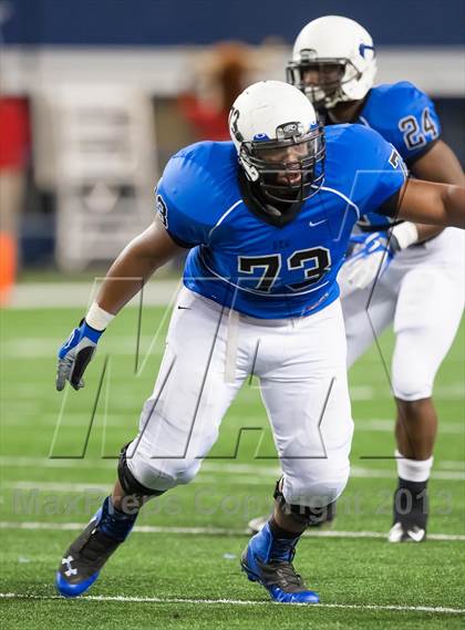 Thumbnail 1 in Hebron vs. Cedar Hill (UIL 5A D2 Area Playoff) photogallery.