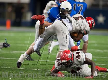 Thumbnail 3 in Hebron vs. Cedar Hill (UIL 5A D2 Area Playoff) photogallery.
