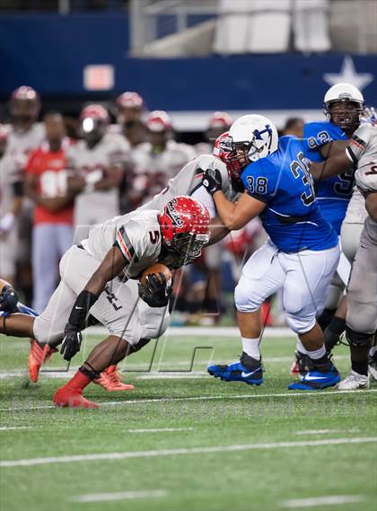 Thumbnail 1 in Hebron vs. Cedar Hill (UIL 5A D2 Area Playoff) photogallery.
