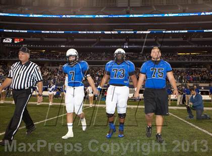 Thumbnail 3 in Hebron vs. Cedar Hill (UIL 5A D2 Area Playoff) photogallery.