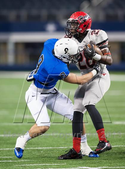 Thumbnail 1 in Hebron vs. Cedar Hill (UIL 5A D2 Area Playoff) photogallery.
